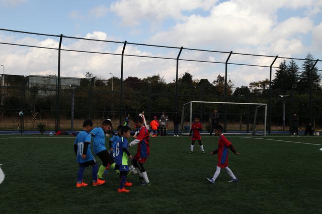 亚历山大33分霍姆格伦26分 雷霆32分屠鹈鹕2-0